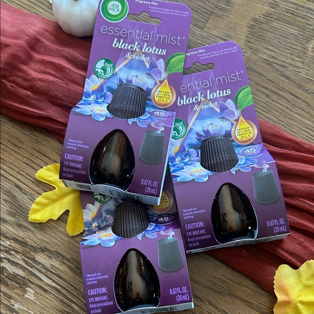 Air Wick Essential Mist Black Lotus & Violet Refills - 3 pack